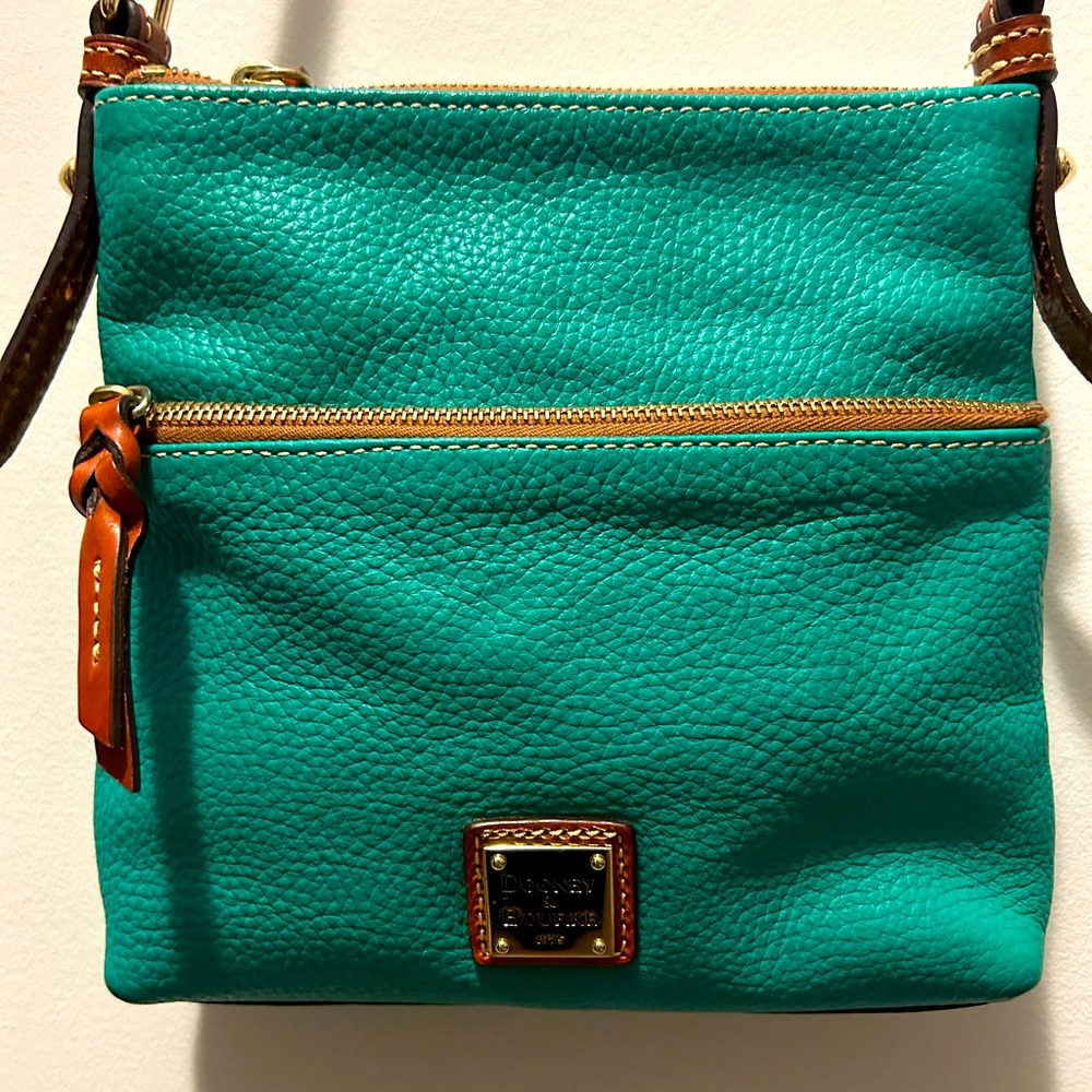 Dooney & Bourke Cross Body